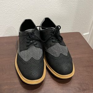 Men’s Black/Charcoal Gray Oxford Shoes